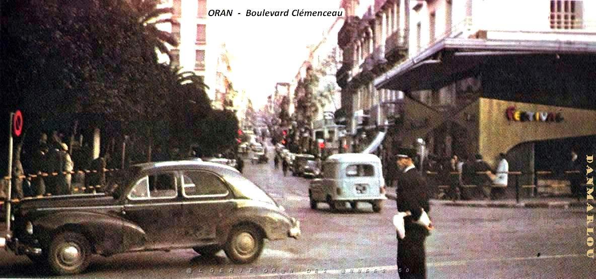 Oran - Boulevard Clemenceau depuis la place d armes.jpg